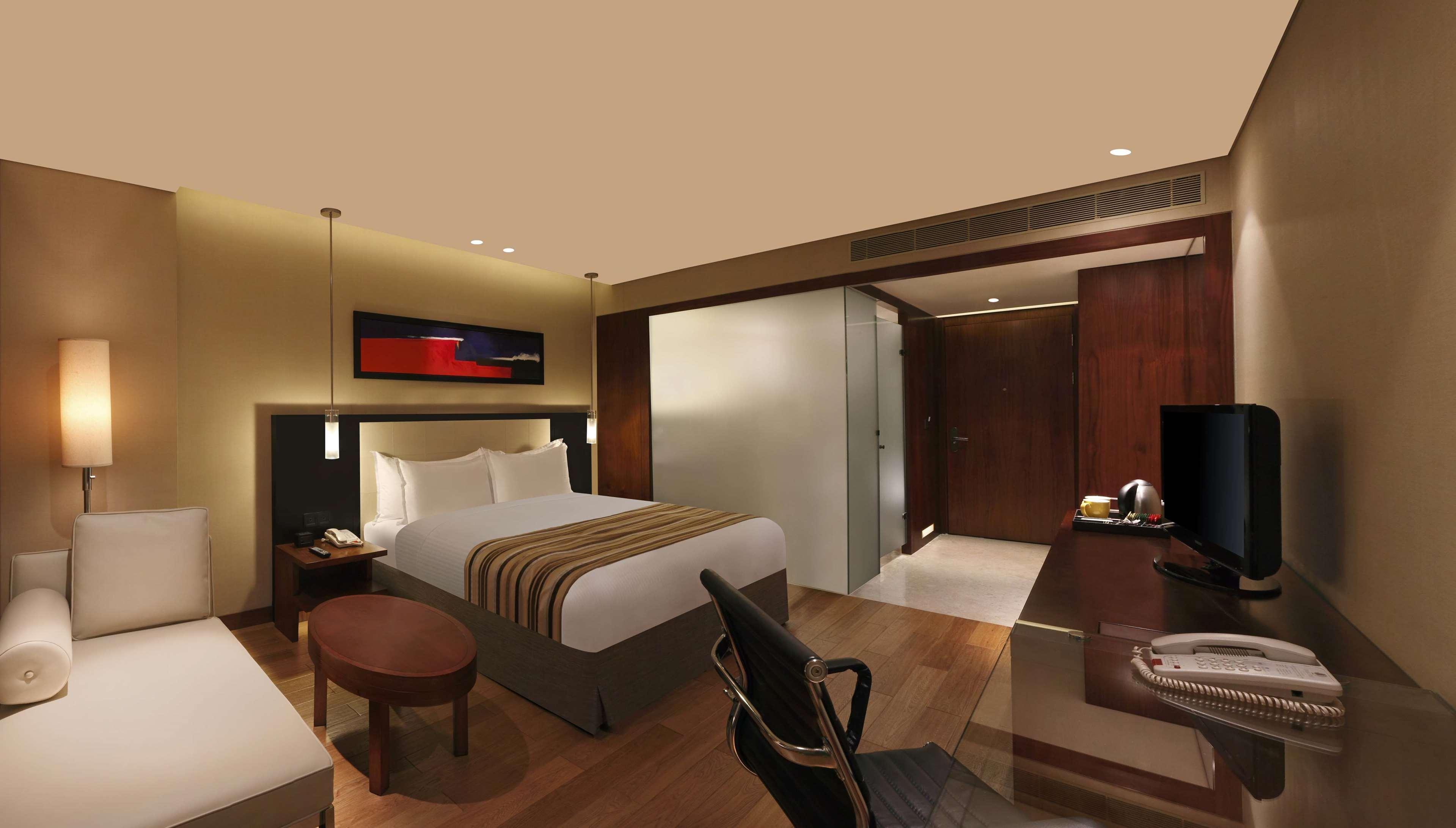 Pimpri-Chinchwad Doubletree By Hilton-Pune Chinchwad מראה חיצוני תמונה